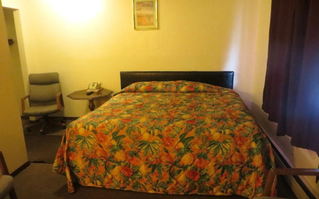 photo 2 of Burkewood Inn
