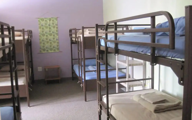 photo 4 of Burlington Hostel