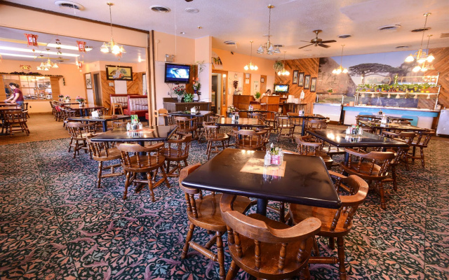 photo 3 of Burlington Inn