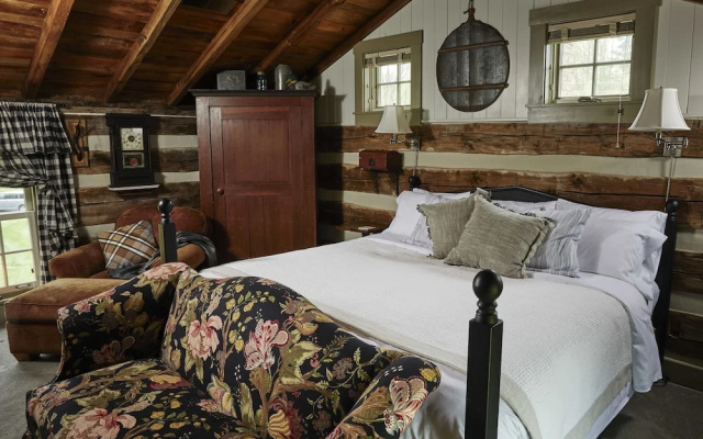 photo 5 of Willis Graves Bed and Breakfast
