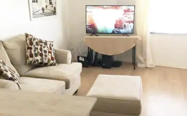 photo 4 of Burns Court Apartment