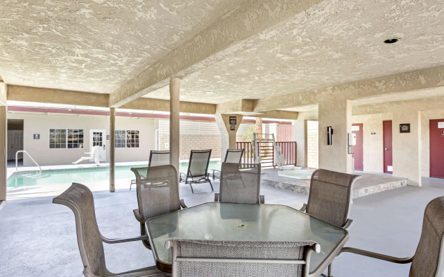photo 2 of Best Western China Lake Inn