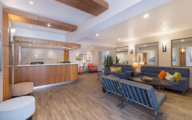 photo 2 of Hotel Solarena Newport Beach, a Dazzler Select by Wyndham
