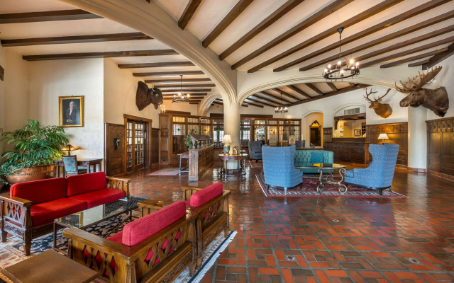 photo 2 of Best Western Premier Mariemont Inn