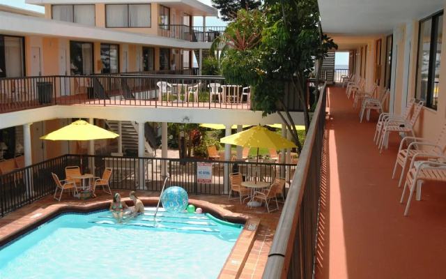 photo 4 of Best Western Sea Castle Suites