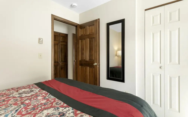 photo 3 of C14 Gore Creek Meadows 3 Bedroom Condo by RedAwning