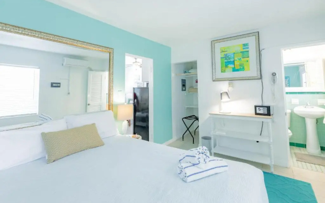 photo 4 of The Cabanas Treasure Island