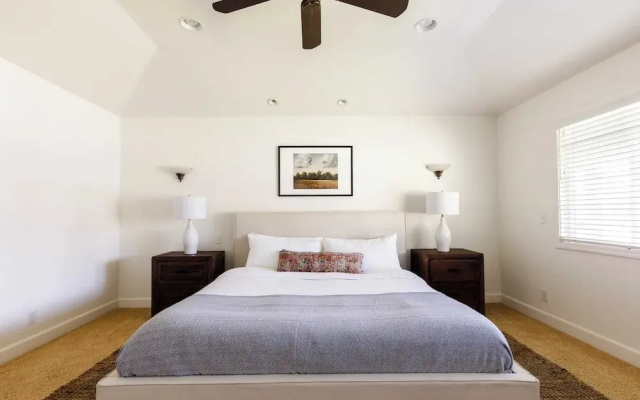 photo 2 of Cabernet By Avantstay Tranquil Sonoma Valley Oasis w/ Pool & Fire Pit