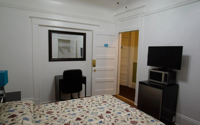 photo 4 of Cable Car Hotel
