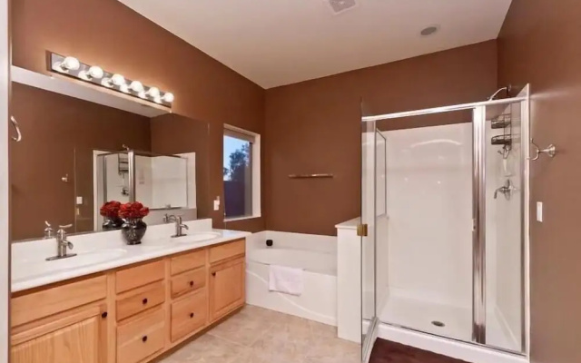 photo 2 of Cactus Bloom By Signature Vacation Rentals