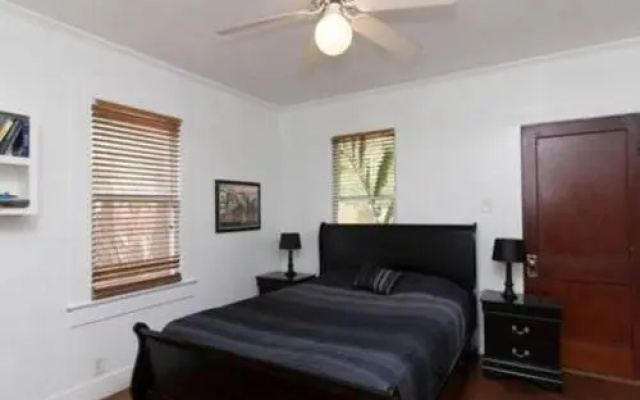 photo 5 of Cajun Hostel II