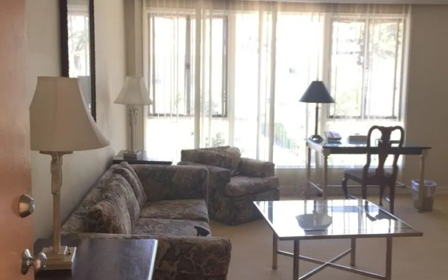 photo 3 of Cal Mar Hotel Suites