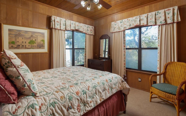 photo 3 of Calcamco-rio Rr9030 4 Bedroom Home by RedAwning