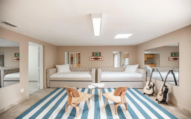 photo 4 of Free Bird by AvantStay | Desert Villa w/ Pool + Spa | 5 Mins to DT Scottsdale
