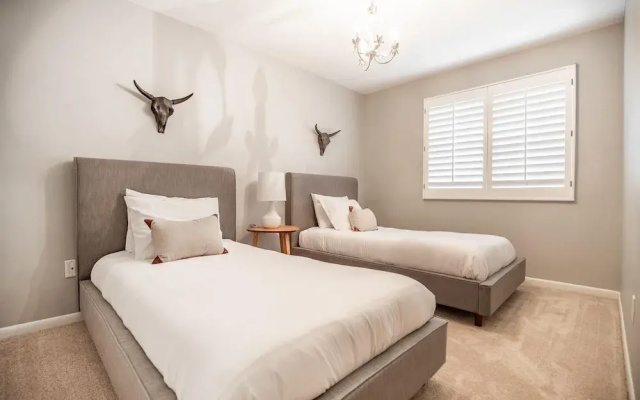 photo 5 of Free Bird by AvantStay | Desert Villa w/ Pool + Spa | 5 Mins to DT Scottsdale