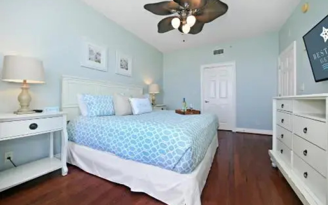 photo 3 of Calypso 1805E