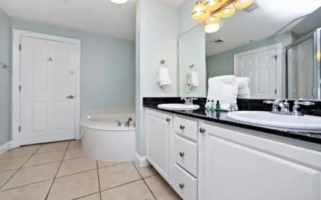 photo 5 of Calypso 1805E
