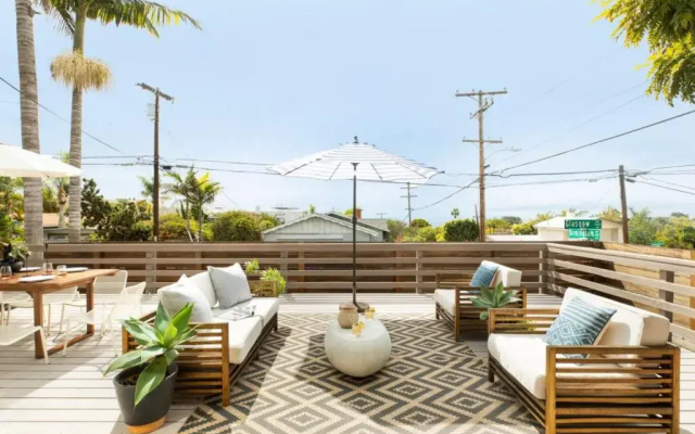 photo 5 of Camden by Avantstay 5mins to the Beach! Elevated Home w/ Pacific Ocean Views