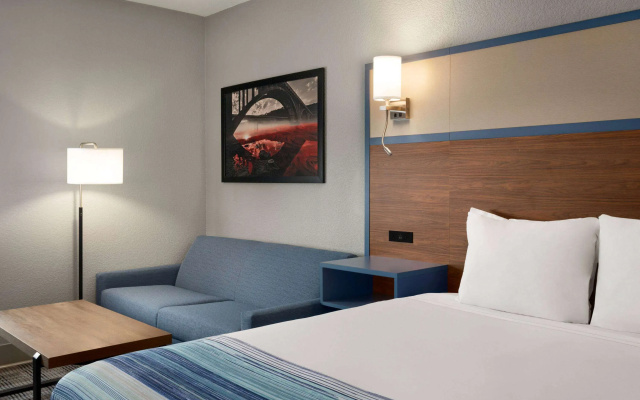 photo 5 of AmericInn by Wyndham Branson & Conference Center