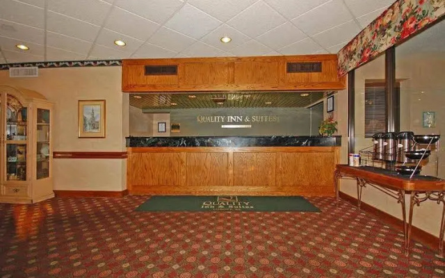photo 2 of Motel 6 Lugoff, SC