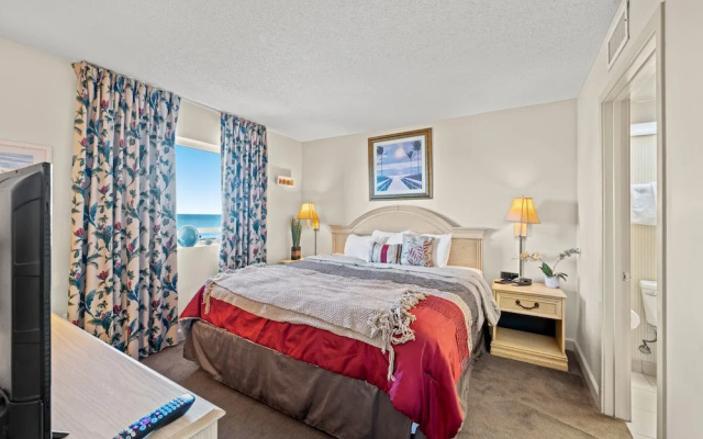 photo 5 of Camelot by the Sea by Elliott Beach Rentals