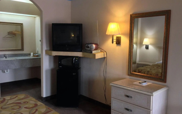 photo 3 of Camelot Inn  Suites McCarty
