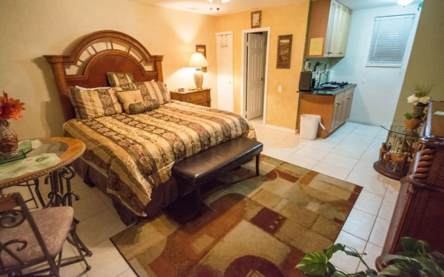 photo 4 of Camelot Beach Suites