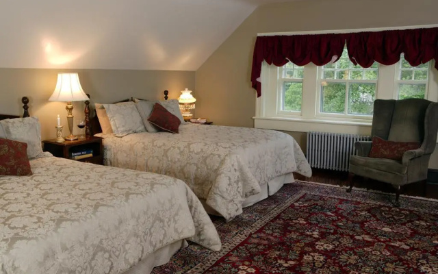 photo 5 of Cameron Estate Inn & Restaurant