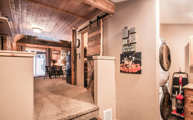photo 5 of Camp David 1 Bedroom Home by NW Comfy Cabins