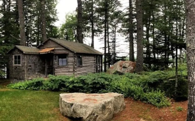 photo 2 of Camp on Beautiful Toddy Pond Villa