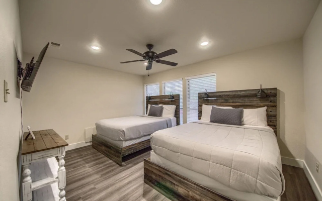 photo 4 of Camp Warnecke Club Haus Cw Ch 2 Bedroom Condo by RedAwning