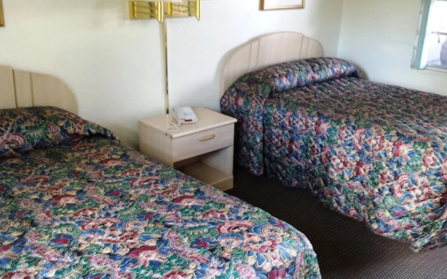 photo 4 of Campbell Motel