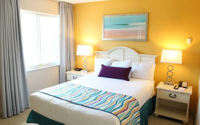 photo 2 of Canada House Pompano Beach