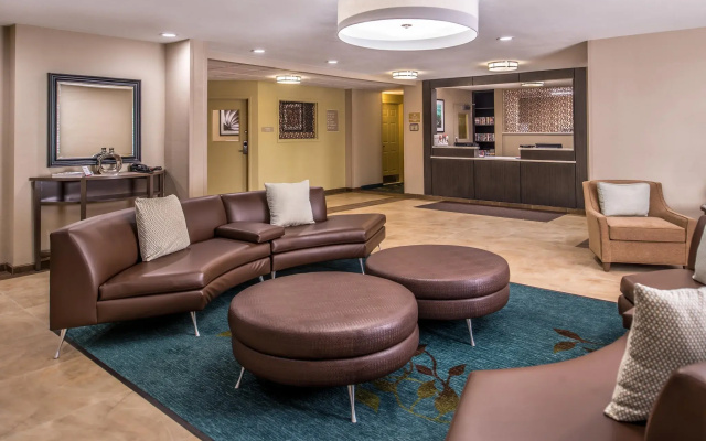 photo 2 of Candlewood Suites Kansas City Speedway by IHG