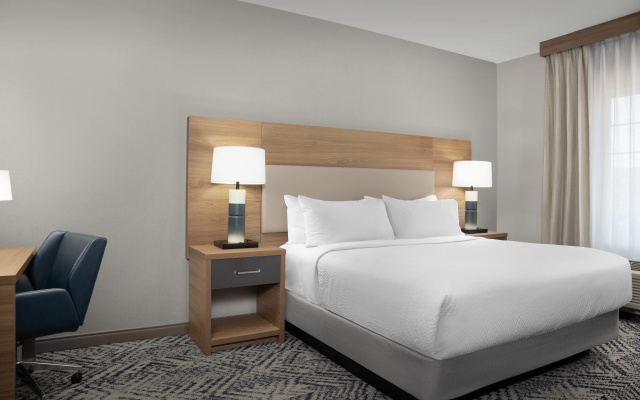 photo 3 of Candlewood Suites Alexandria - Fort Belvoir by IHG