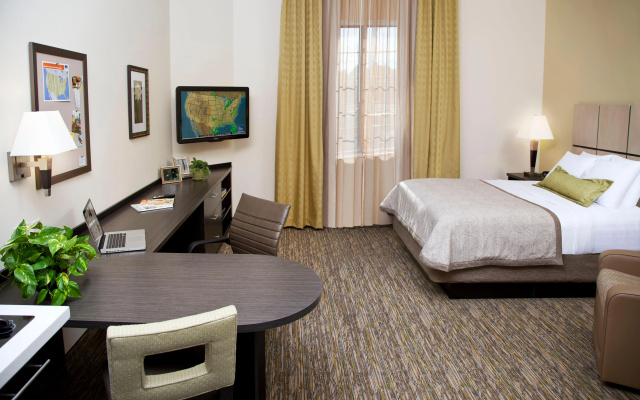 photo 3 of Candlewood Suites Arundel Mills / BWI Airport by IHG