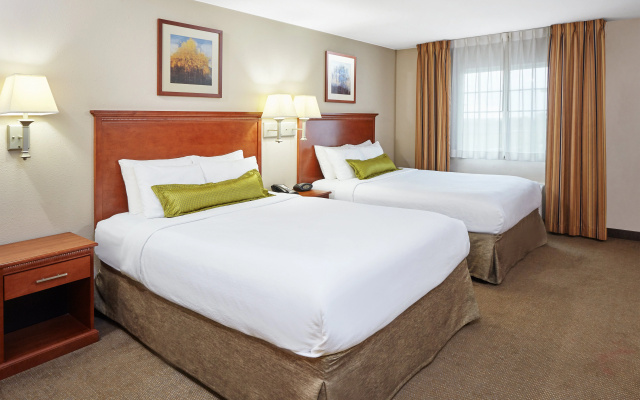 photo 4 of Candlewood Suites Aurora-Naperville by IHG