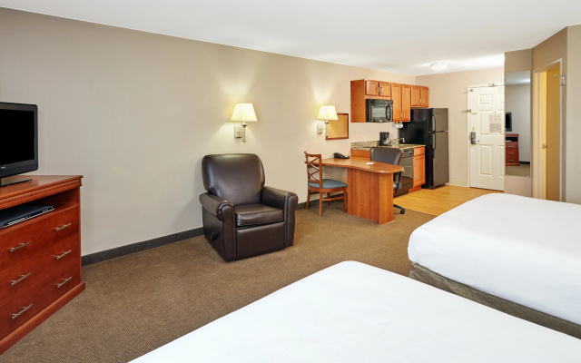 photo 5 of Candlewood Suites Aurora-Naperville by IHG