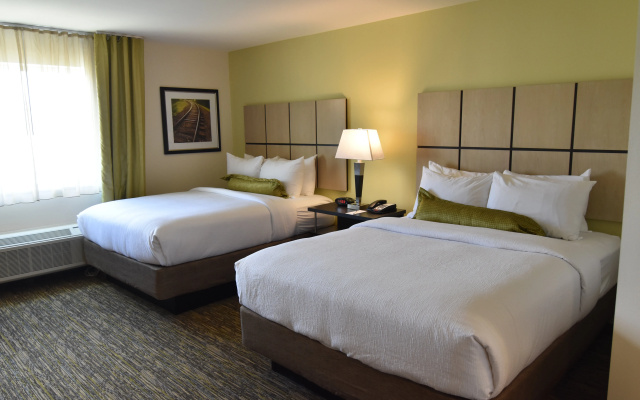 photo 3 of Candlewood Suites Baton Rouge - College Drive by IHG