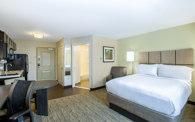 photo 5 of Candlewood Suites Bellevue by IHG
