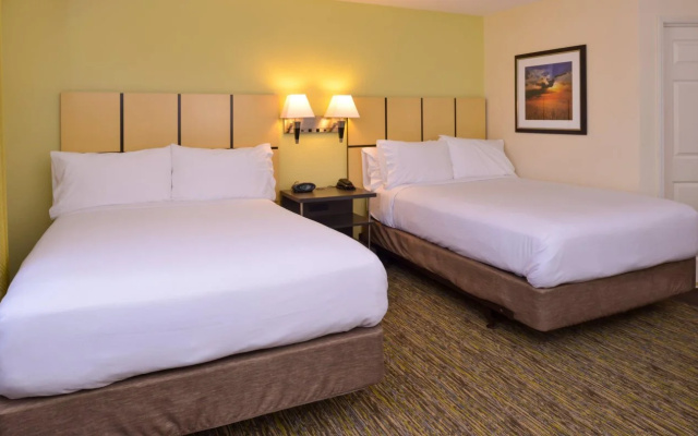 photo 3 of Candlewood Suites Bloomington-Normal