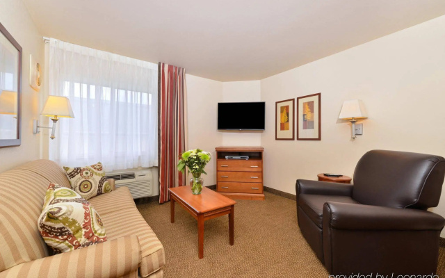 photo 5 of Candlewood Suites Bloomington-Normal