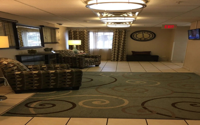 photo 2 of Sonesta Simply Suites Chicago O'Hare Airport
