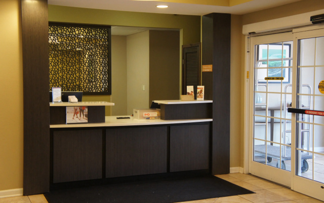 photo 2 of Candlewood Suites Clarksville by IHG