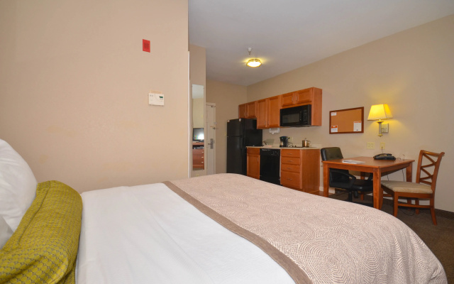 photo 4 of Candlewood Suites Clarksville by IHG