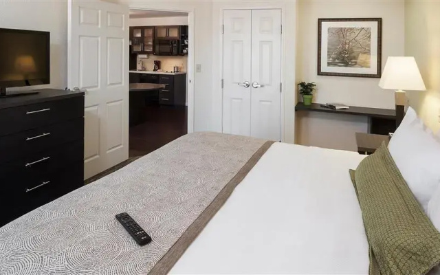 photo 3 of Sonesta Simply Suites Clearwater St. Petersburg