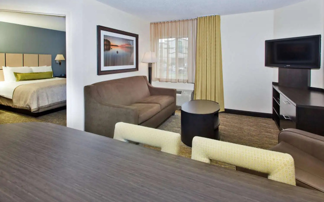 photo 5 of MainStay Suites Southfield-Detroit