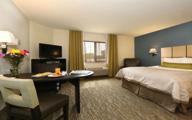 photo 4 of Candlewood Suites East Lansing by IHG