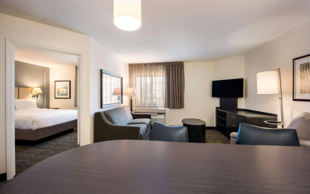photo 4 of Sonesta Simply Suites Garden Grove Anaheim