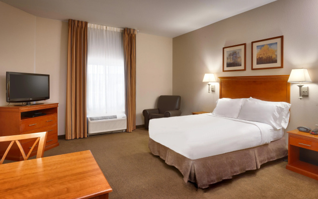 photo 4 of Candlewood Suites Grand Junction by IHG